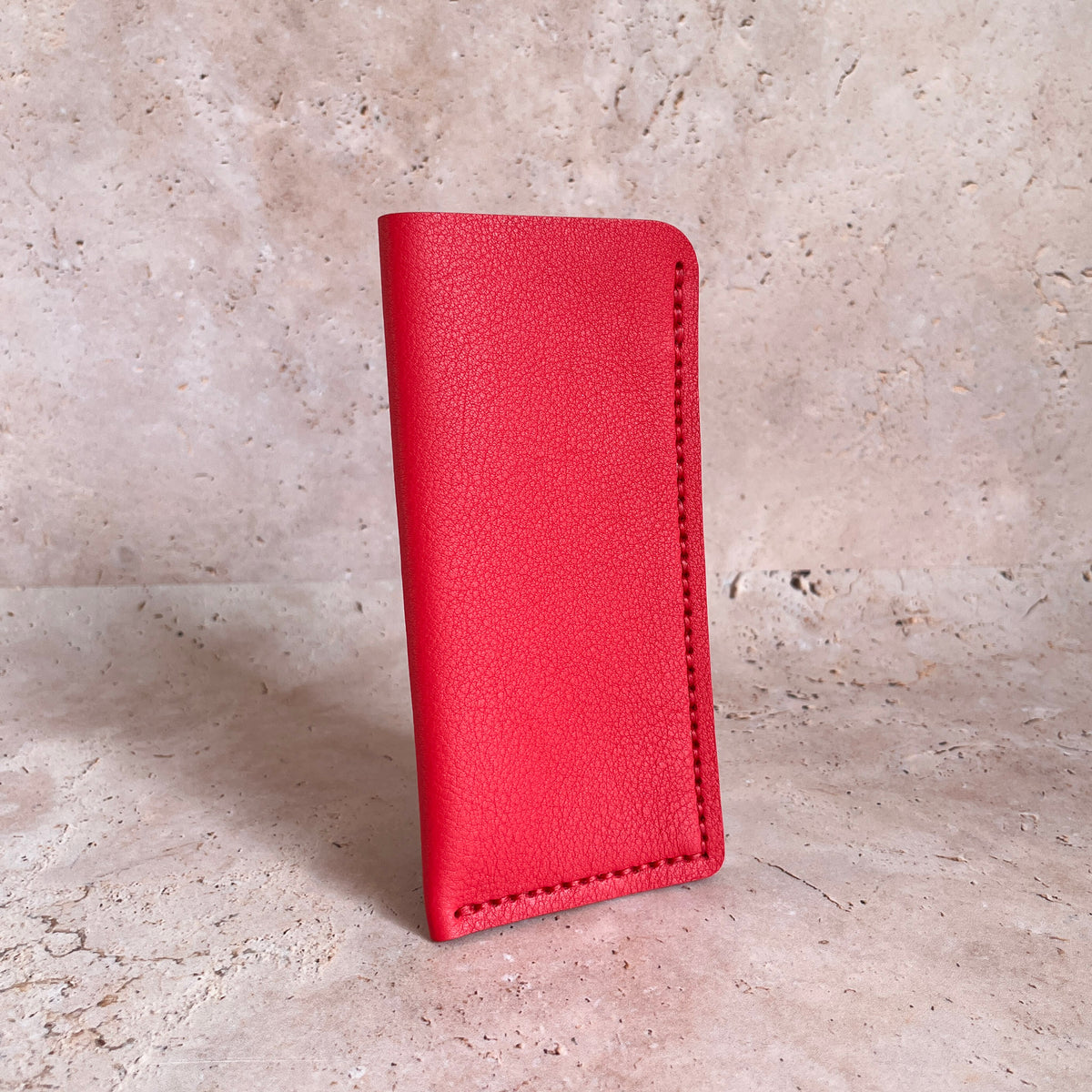 étui à lunettes en cuir rouge corail maroquinerie française