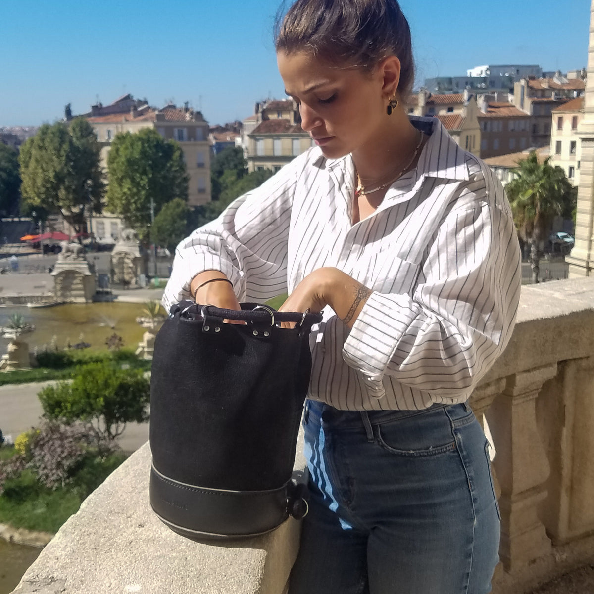 sac à dos sac seau cuir véritable original artisanal sacs bufflon tourillon faméthic famethic créateur marseille