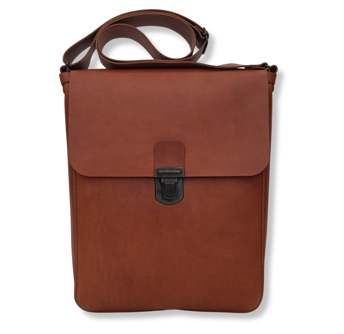 faméthic famethic maroquinerie sac homme sacoche vintage artisanal authentique cartable sac cuir français france éthique durable responsable cognac