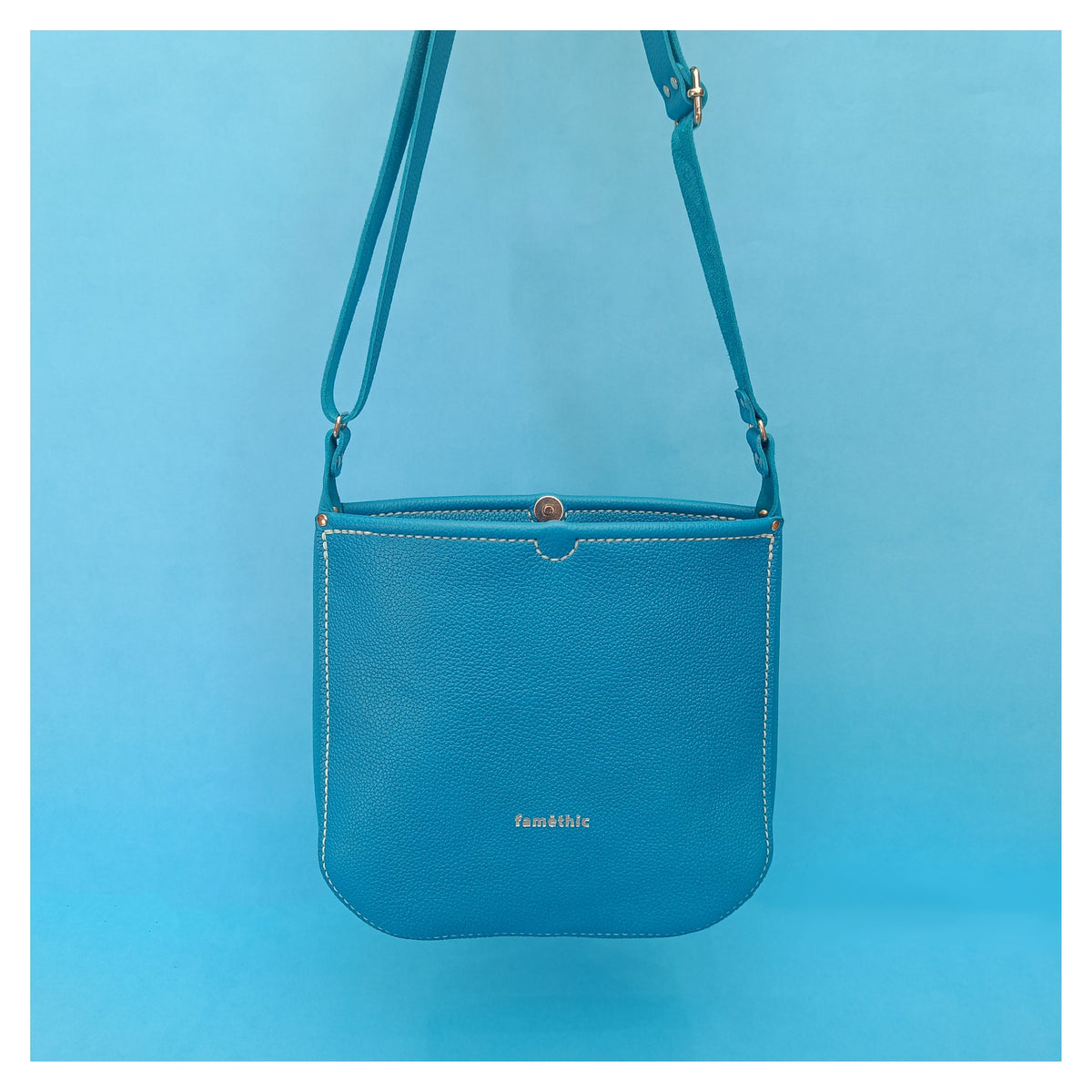 sac besace sac seau petit valériane turquoise cuir collection Marseille H2O faméthic maroquinerie
