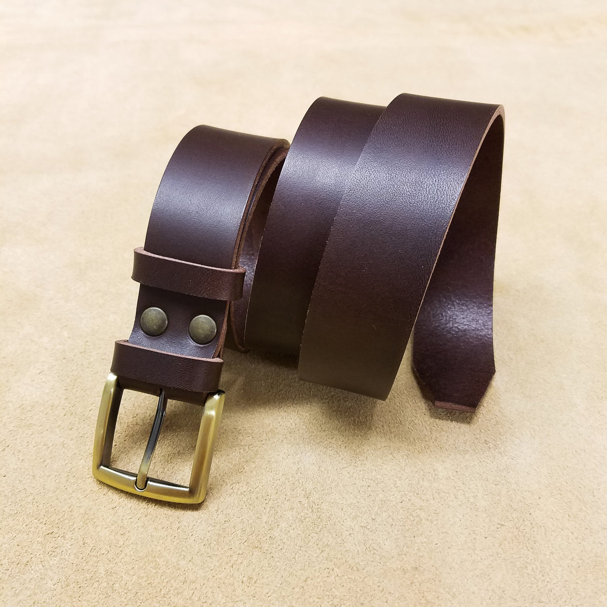 ceinture sur mesure cuir authentique fabrication artisanale famethic maroquinerie éthique française 